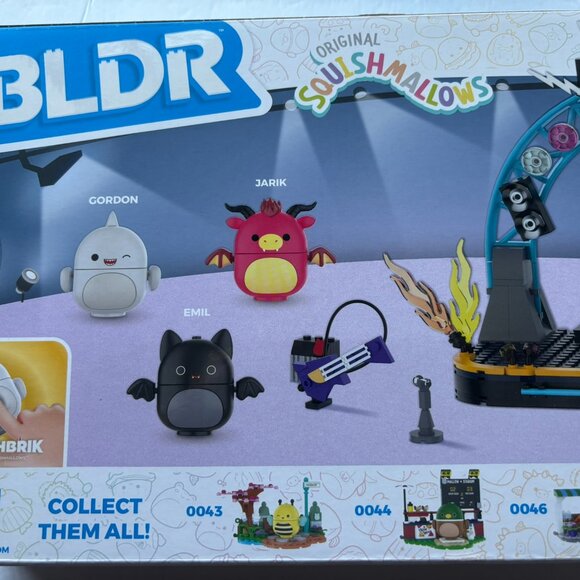 NEW BLDR Squishmallows Squish Tour Concert Building Set - 375 Pieces - Picture 10 of 10